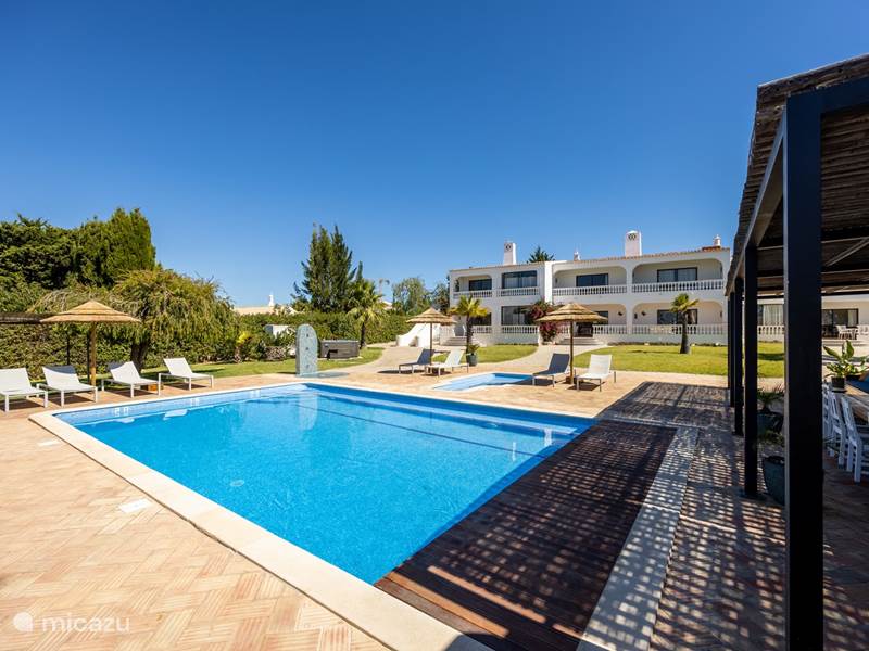 Holiday home in Portugal, Algarve, Carvoeiro Villa Vale a Pena