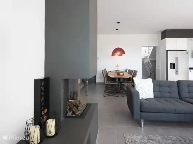 Villa Bona Vista | Espagne, Costa Blanca, Moraira - villa Le salon, la table à manger et la cuisine sont placés dans un grand espace.