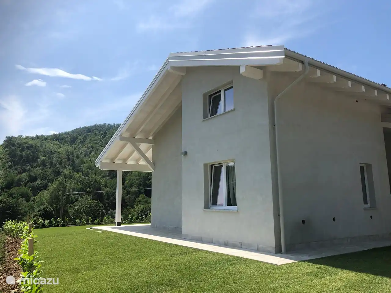 Amplio jardín de 500m2