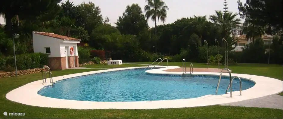La segunda piscina (de las 4) est&#225; muy bien protegida y, a menudo, la tienes para ti solo.