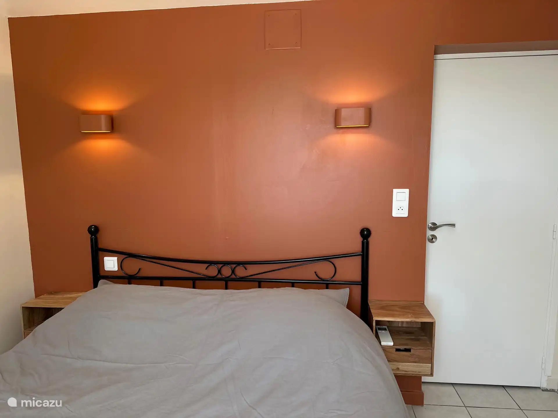 Slaapkamer met 2-persoonsbed