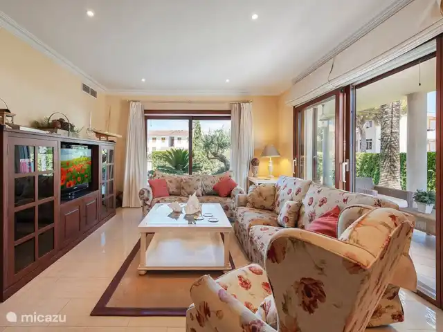 villa huren in Spanje, Mallorca, Alcúdia – Villa Lucky Luke - Prive Zwembad Fantastische Villa aan het strand! Alcudia, Mallorca.