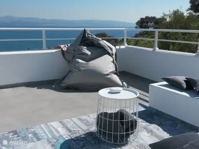 Galini Breeze Studio | Grèce, Crète, Agia Galini - maison de vacances Terrasse privée sur le toit du studio ; Amusant pour observer les étoiles la nuit !