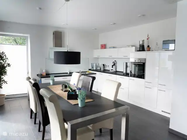 villa en Alemania, Hunsrück, Morbach – Villa Mosela Cocina y comedor