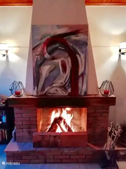 Une cheminée super fine et bien dessinée.