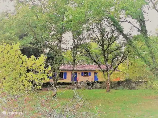 Location de Vacances France, Lot, Thédirac, maison de vacances - Maison de vacances Lot Dordogne Cahors Cocooning cosy dans la petite maison de la réserve naturelle du Quercy, aux portes de la Dordogne
