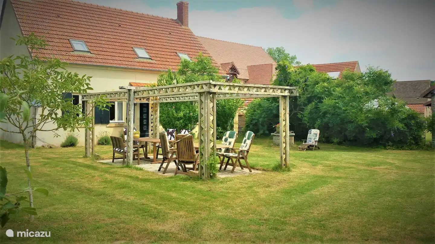Maison des Cerises / Les Bergeries in Frankreich,  Allier, Saint-Bonnet-Tronçais - ferienhaus