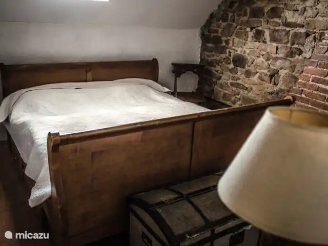 Maison des Cerises / Les Bergeries huren in Frankrijk, Allier, Saint-Bonnet-Tronçais - vakantiehuis Slaapkamer met ruim lits-jumeauxbed en inbouwkast