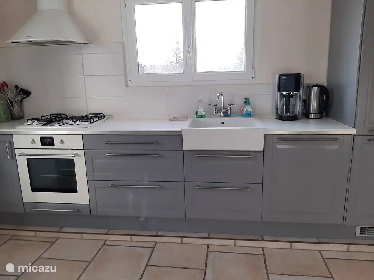 Fully equipped kitchen