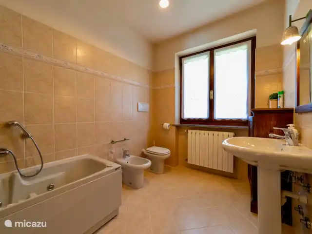 Casa Jetty | Italie, Lad Majeur, Verbania Intra - villa la salle de bain au rez-de-chaussée