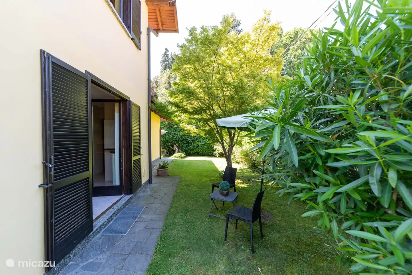 Gartensitz in der Nähe der Küche