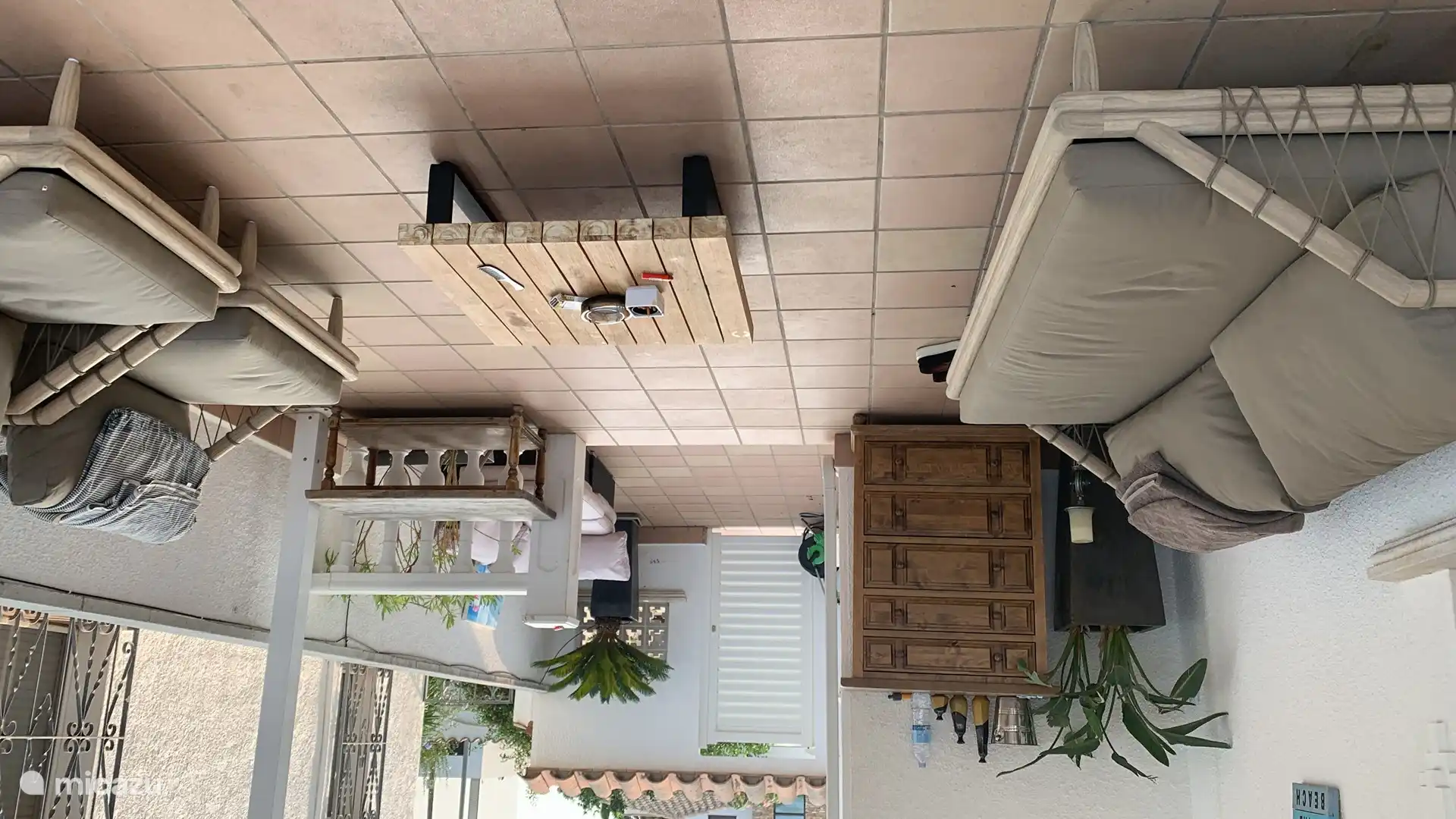 Neues Lounge-Set für die Außenterrasse 