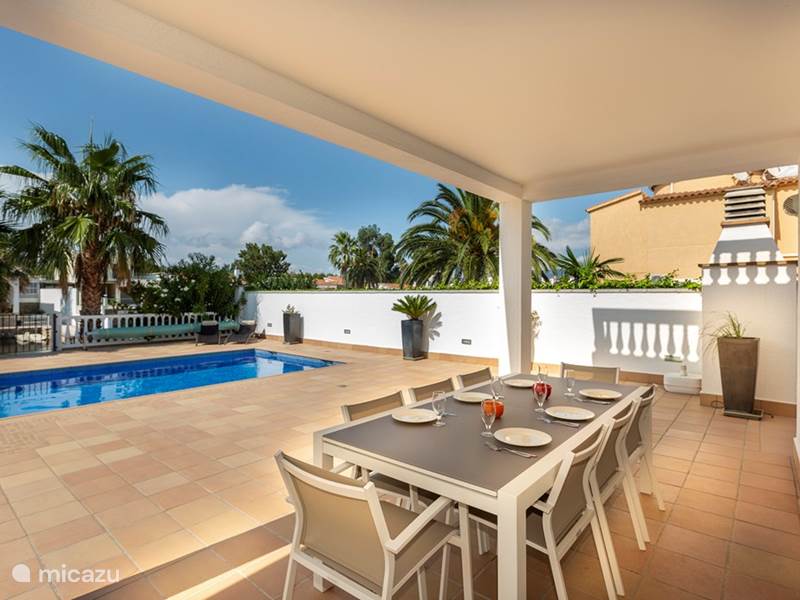 Casa vacacional España, Costa Brava, Empuriabrava Villa Villa Ebre + piscina + amarre privado