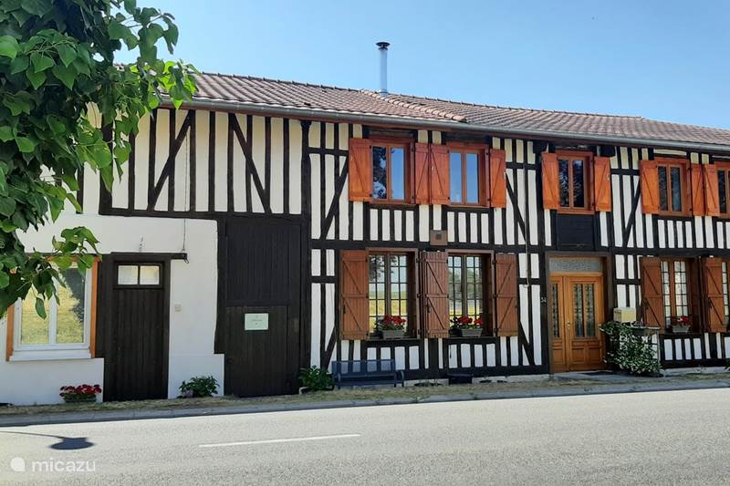 Vakantiehuis Frankrijk, Marne, Châtelraould-Saint-Louvent Appartement Chatrou