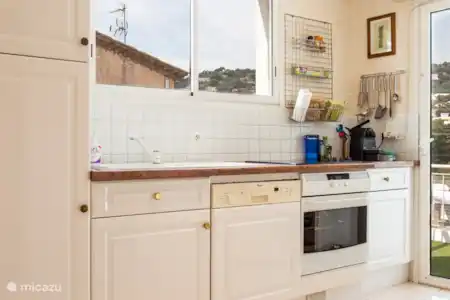 Vakantiehuis Frankrijk, Côte d´Azur, Golfe-Juan appartement Golfe Juan keuken