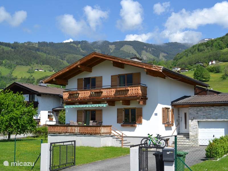 Holiday home in Austria, Salzburgerland, Walchen (municipality Piesendorf) Holiday house Chalet Hochsonnberg