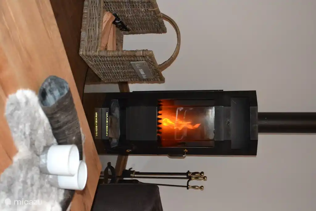 In de winter heerlijk genieten bij de houtkachel. 