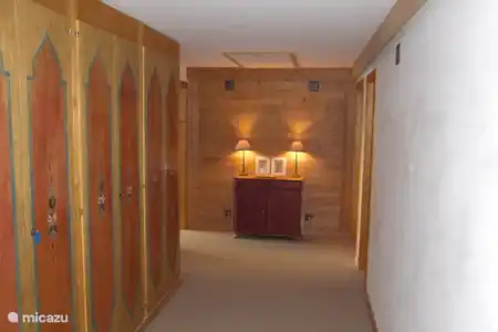 Vakantiehuis Zwitserland, Vaud, Gryon/Villars Sur Ollon penthouse Schuss gang 1e verdieping