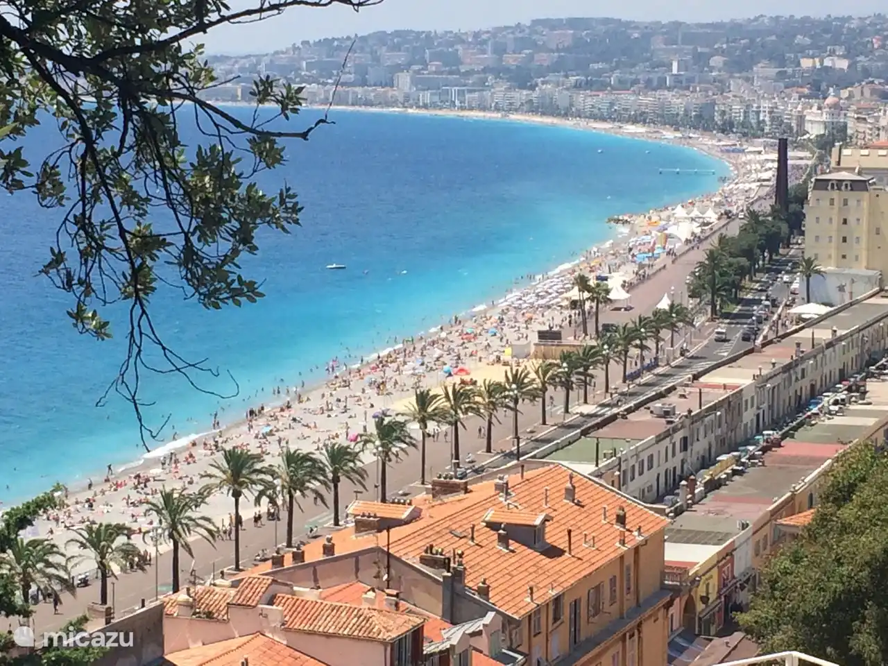 Bon; shopping, boulevard, marchés, plages...