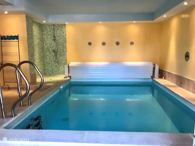 Villa Patrimoine | France, Côte d'Azur, Les Issambres - villa Piscine intérieure