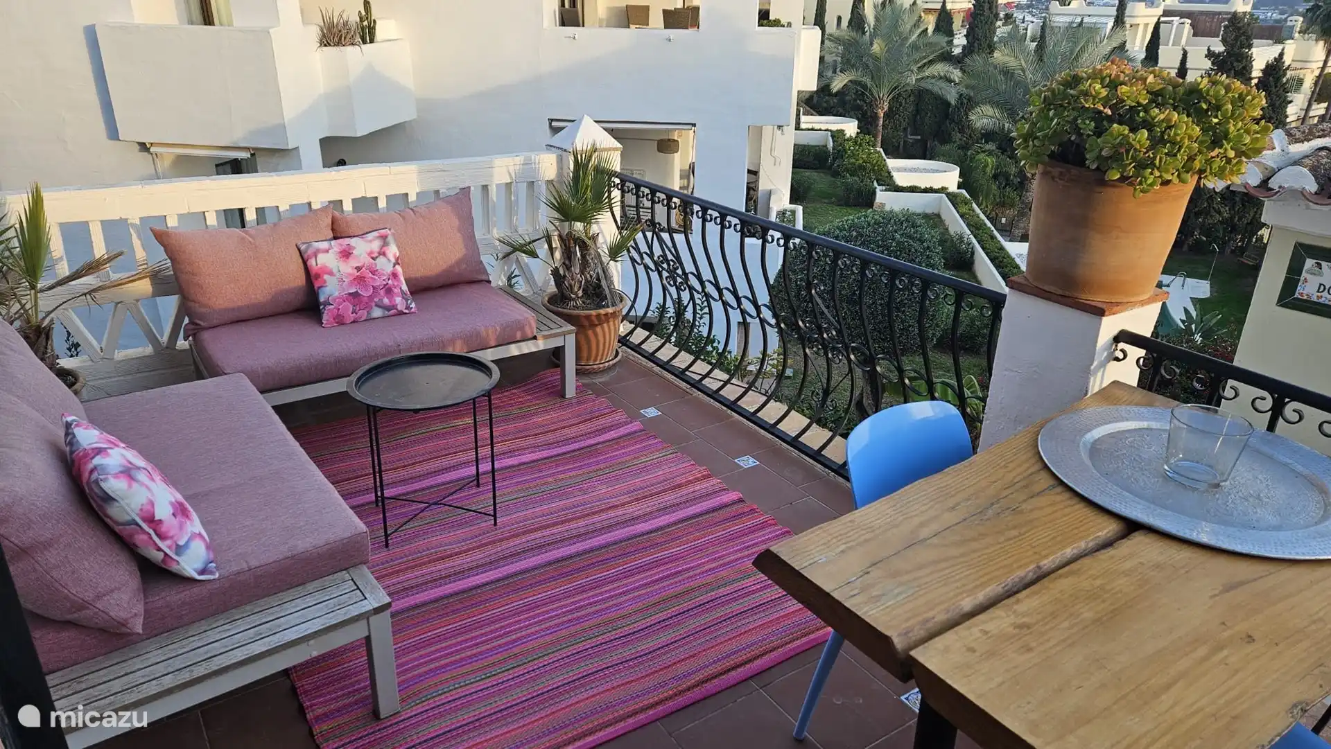 Vista general de la terraza