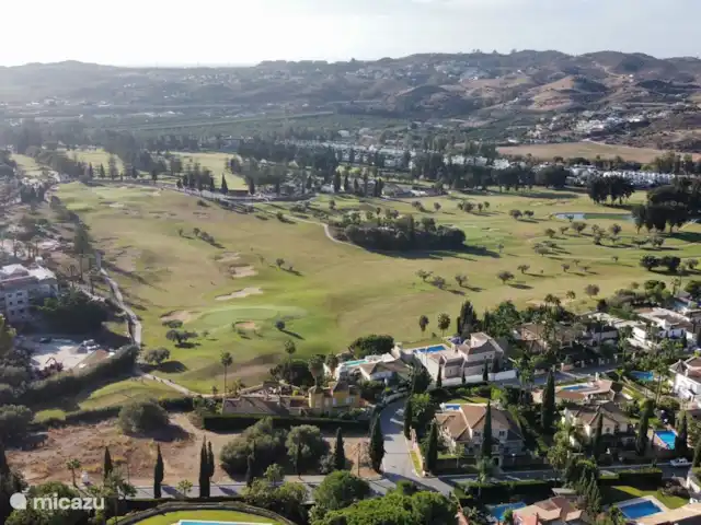 Location de Vacances Espagne, Costa del Sol, Mijas Golf, appartement - Casa Juapa Vue aérienne du terrain de golf Mijas Golf