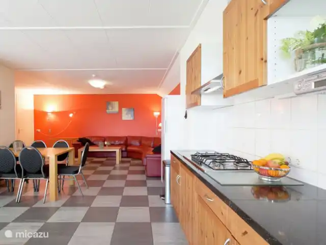 Gîte de groupe le Blikvaart | Pays-Bas, Frise, Sint Annaparochie - maison de vacances Séjour avec cuisine ouverte