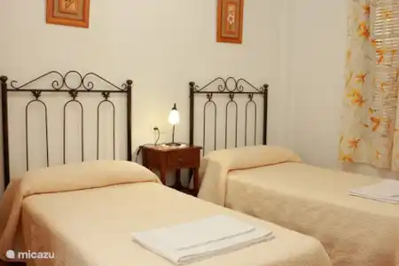 Vakantiehuis Spanje, Andalusië, Montefrio villa La Choza de Mamuyo slaapkamer4