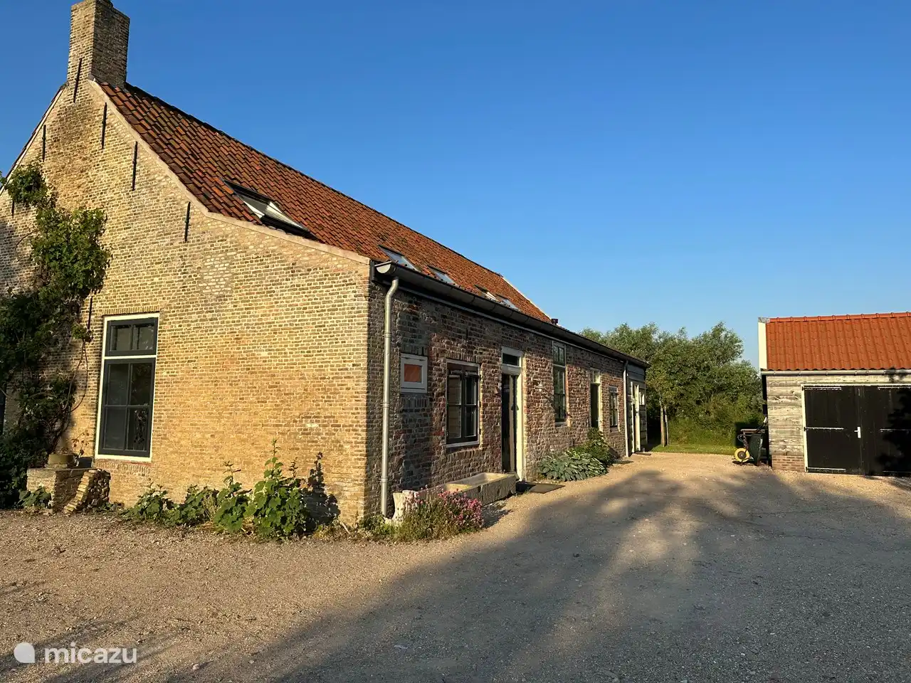 Front Altes Bauernhaus