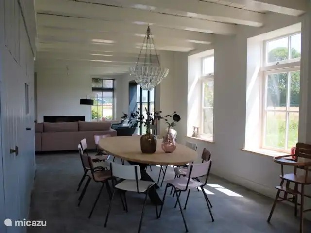 Toplocatiezeeland Old farmhouse huren in Nederland, Zeeland, Oostkapelle - vakantiehuis woonkamer Old farmhouse