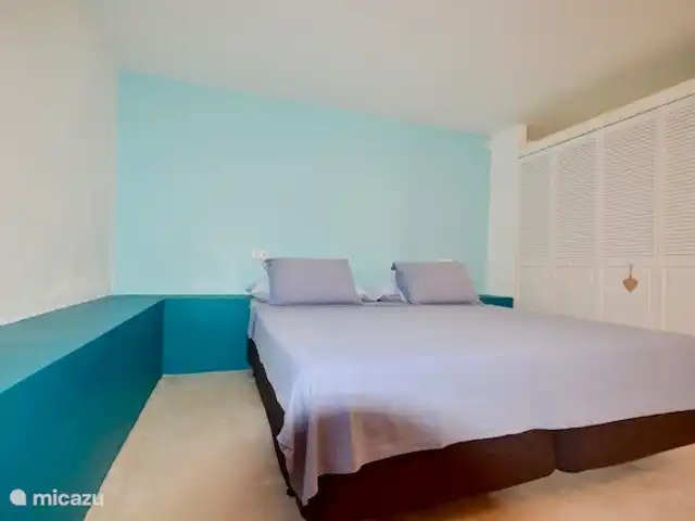 Villa Supérieure Plage Blue Bay | Curaçao, Curaçao-Centre, Blue Bay - villa Chambre #4 avec salle de bain partagée #3
Nous pouvons fournir 2 lits simples ou un lit king size