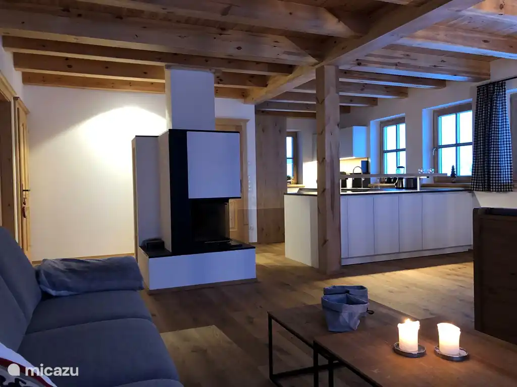 Wohnzimmer und Küche