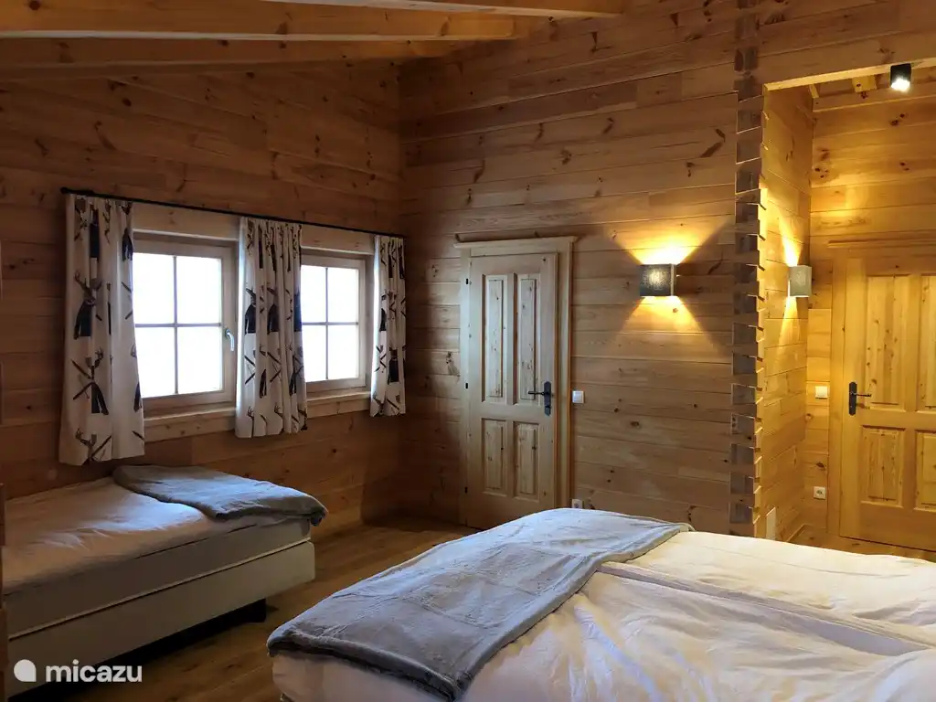 Schlafzimmer mit eigenem Bad