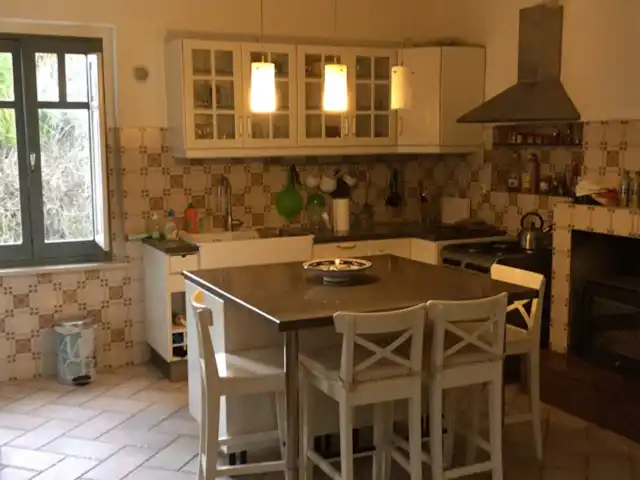 Dora en Italia, Abruzos, Penne - villa Cocina totalmente equipada
