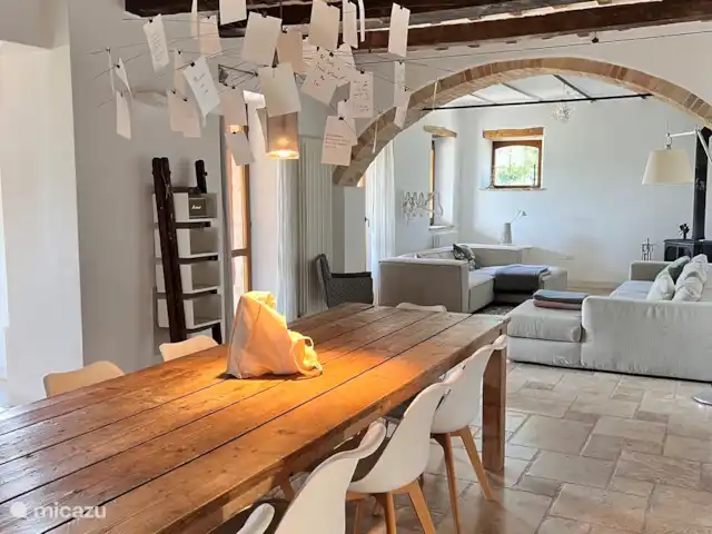 Villa Fiore | Italie, Marche, Falerone - villa Lampe Ingo Maurer Villa Fiore