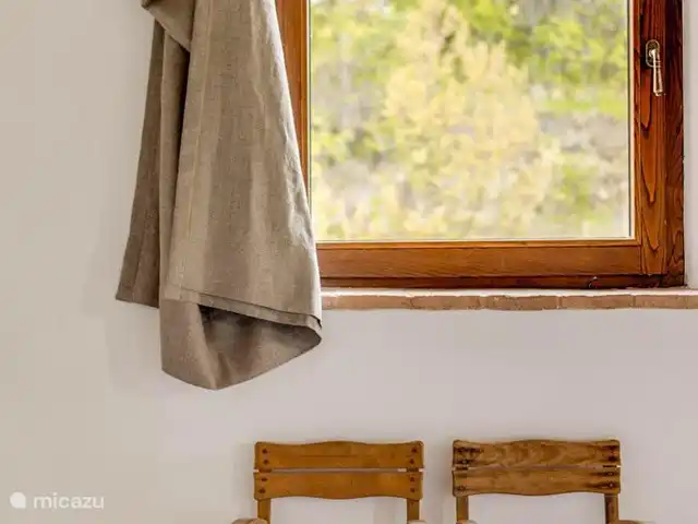 Villa Fiore | Italie, Marche, Falerone - villa Chambre au premier étage avec salle de bain privée