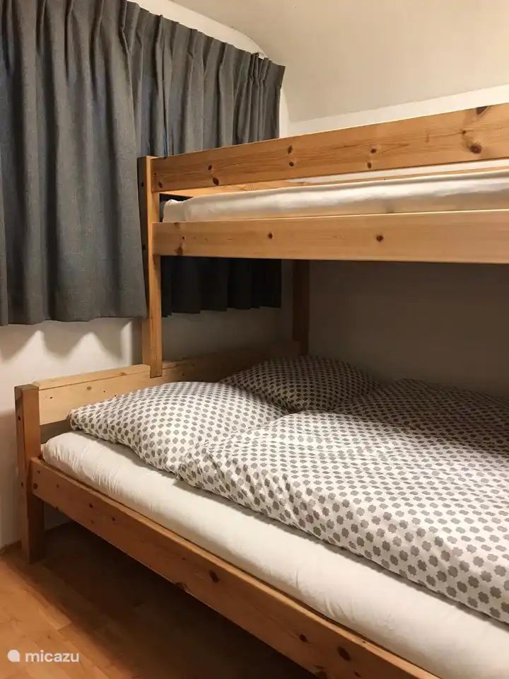 Schlafzimmer (Etagenbett)