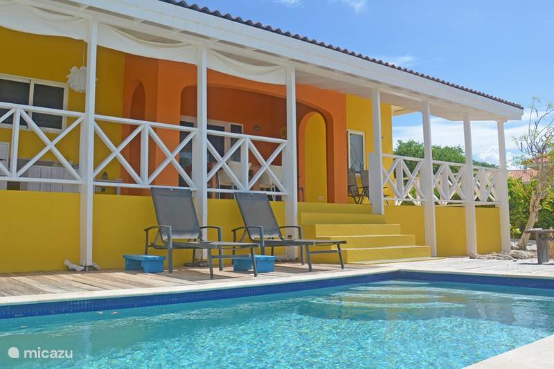 Vakantiehuis Curaçao, Banda Abou (west), Fontein Vakantiehuis Puesta Del Sol