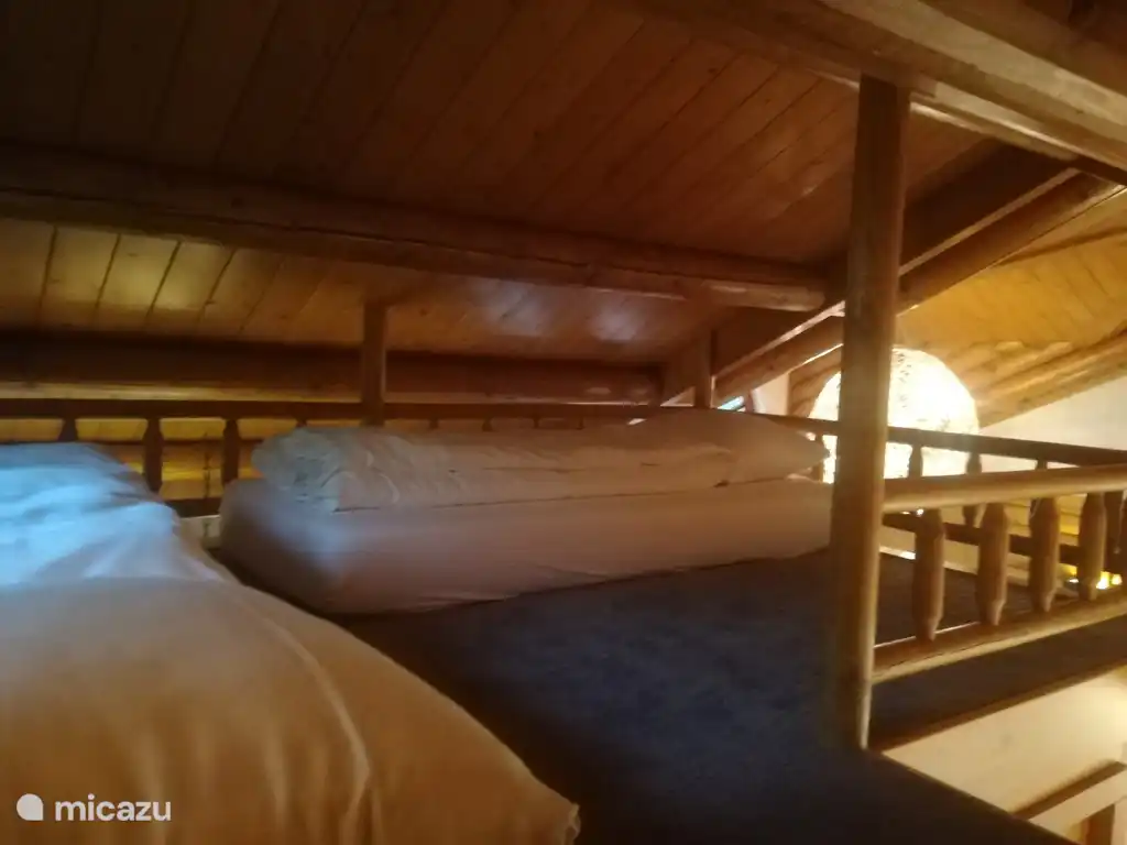 Boven op de grote vide met 2 slaapplekken