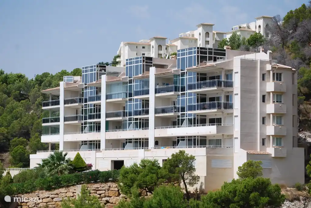 Side view of the complex