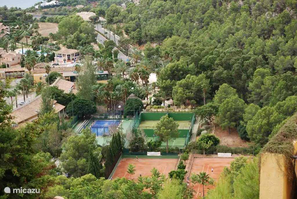 Tennis courts within the Altea Hills urbanizacion