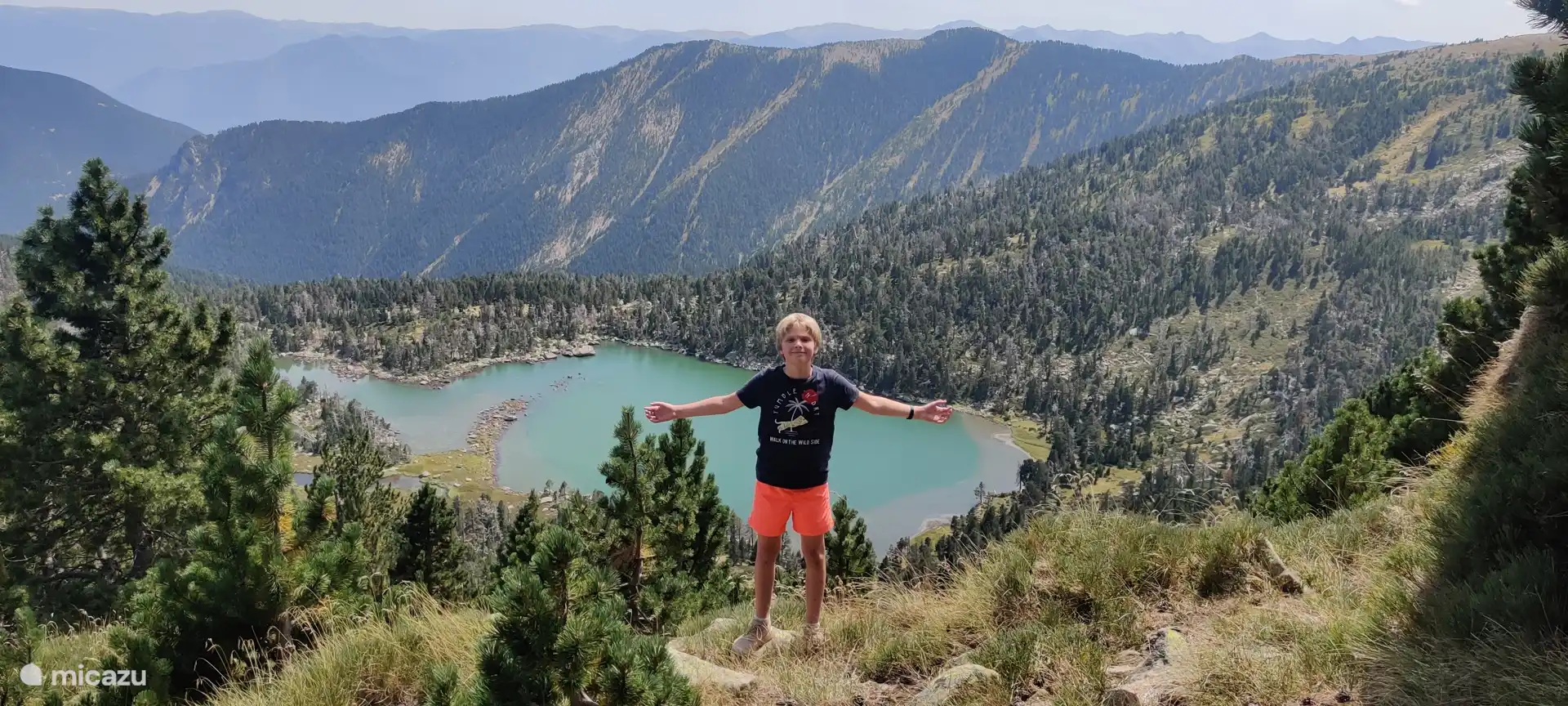 THe Gorg Nègre, one of the three lakes of our valley At hiking distance from the house,