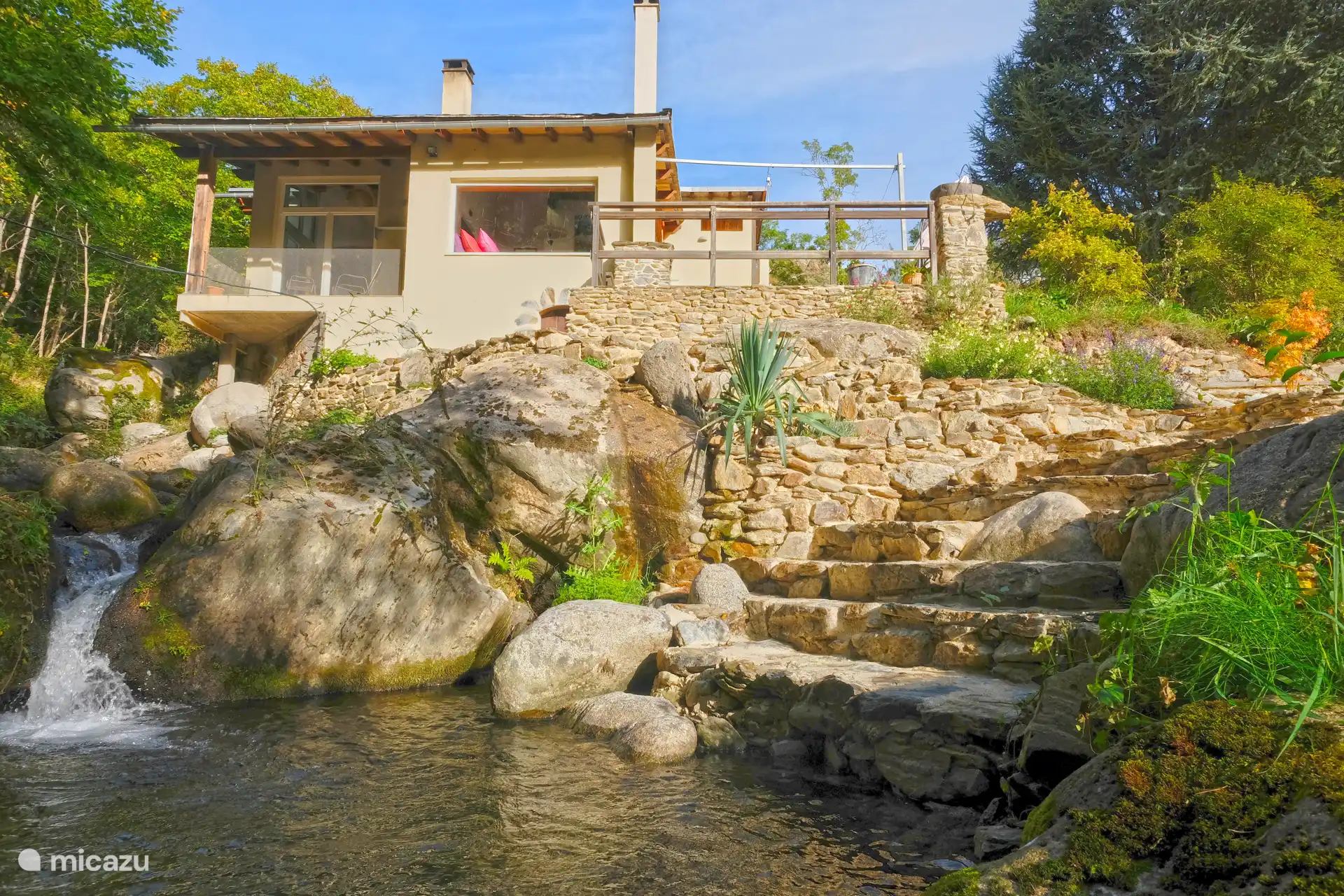 THe Rover Mountain House