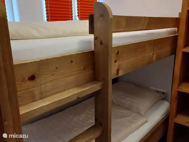 appartement huren in Oostenrijk, Salzburgerland, Sankt Michael Im Lungau – Aloisia, Appartement Speiereck Slaapkamer met stapelbed.