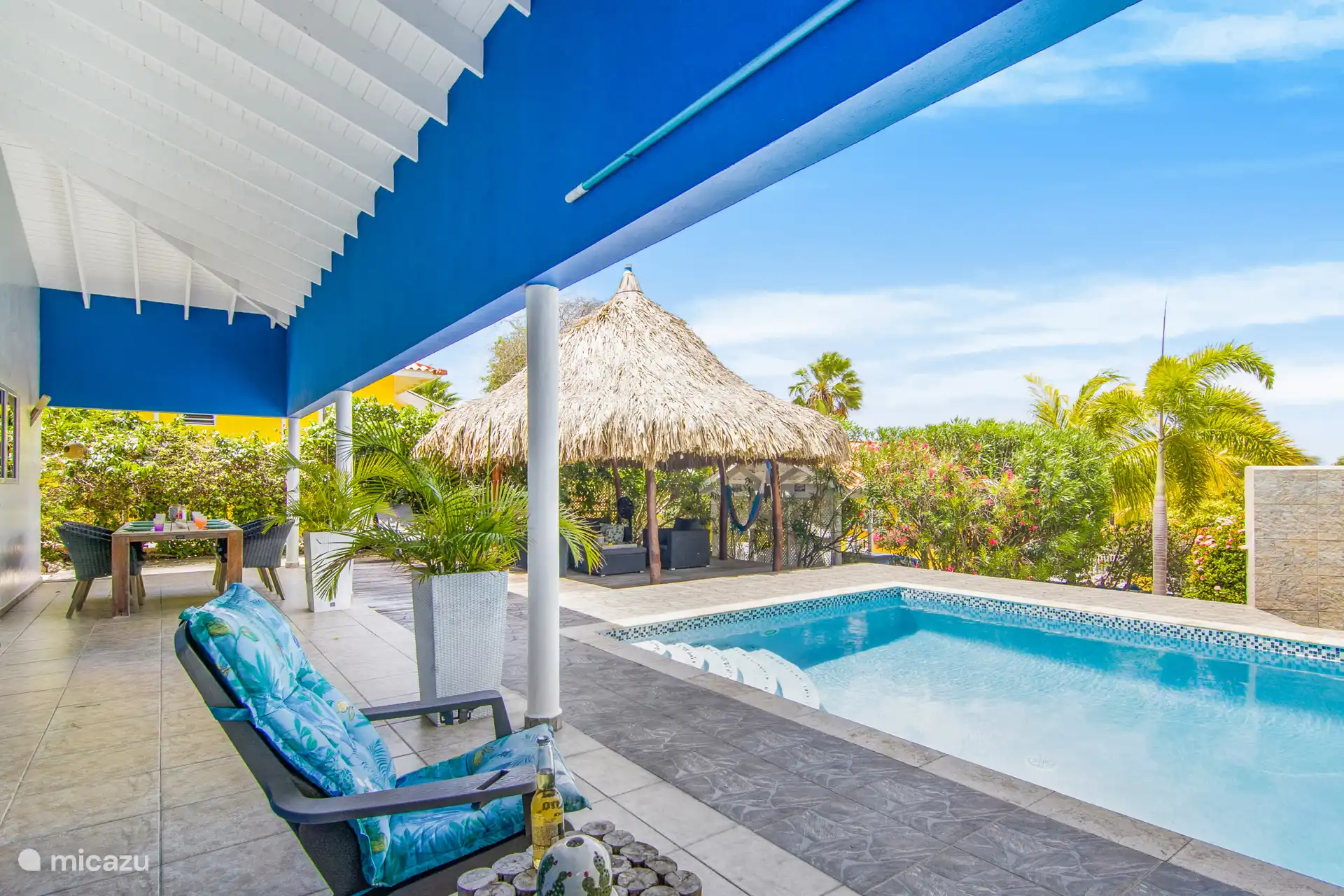 Vue depuis la piscine 