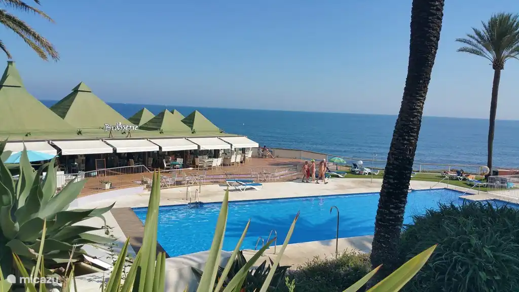 The site has a heated swimming pool, restaurant with terrace and is located on a naturist beach, overlooking Gibraltar and Morocco.