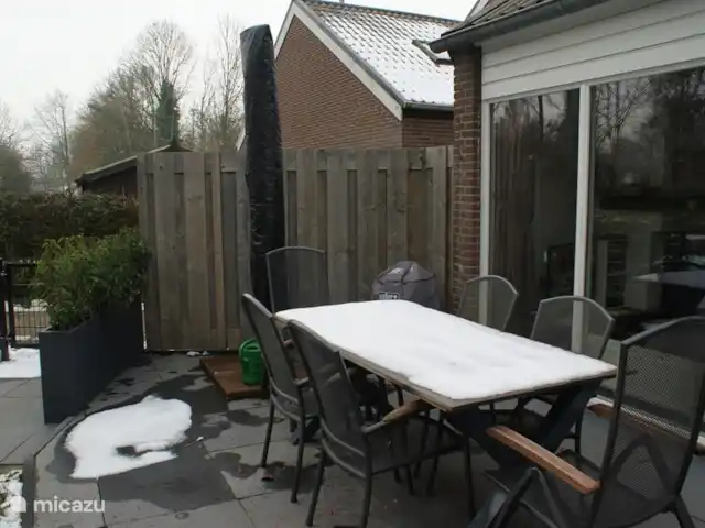 Maison de vacances en Zélande/Rouge | Pays-Bas, Zélande, Bruinisse - bungalow arrière maison avec table de jardin
