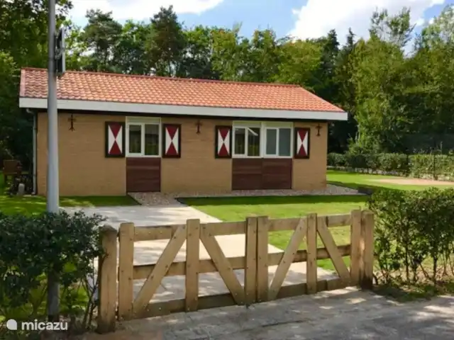Luxe Vakantiebungalow Twentecottage huren in Nederland, Overijssel, Denekamp - bungalow Ruime Oprit voor 2 auto's