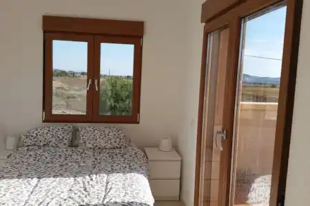 Vakantiehuis Spanje, Costa Blanca, Aspe villa Vakantiehuis Aspe Alicante Slaapkamer met uitzicht boven