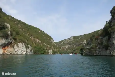 Vakantiehuis Frankrijk, Provence, Aups villa La Belle Bootje varen op de Gorges Du Verdon.
